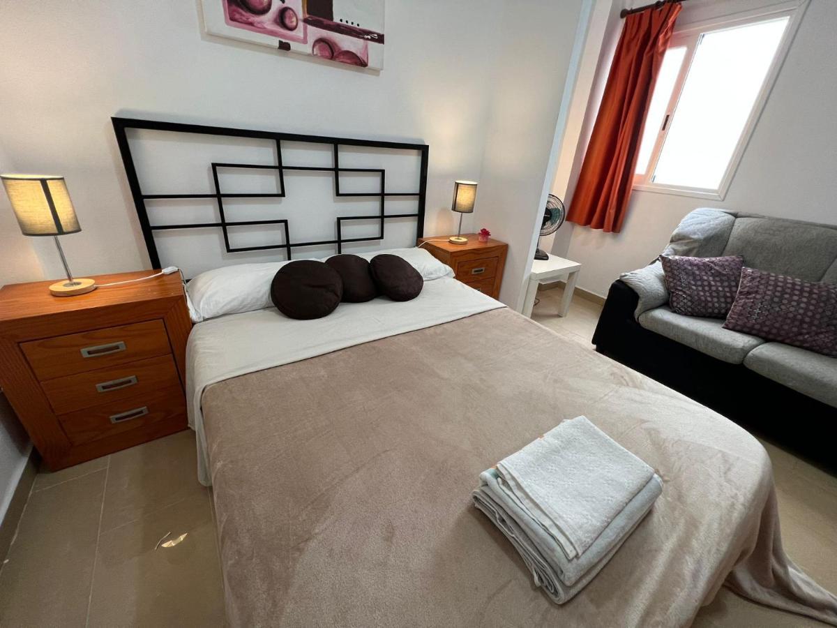 Apartamento de 1 habitación cerca al mar! Alcalá la Real Exterior foto